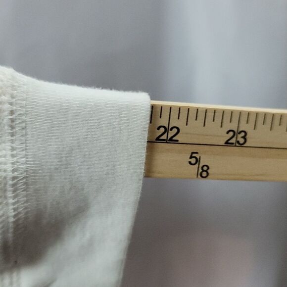 Boys Old Navy Long Sleeve Tee - Picture 5 of 6